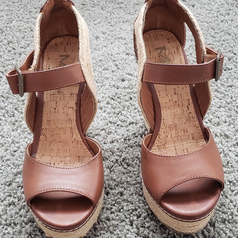 Mia Rhodes Wedges